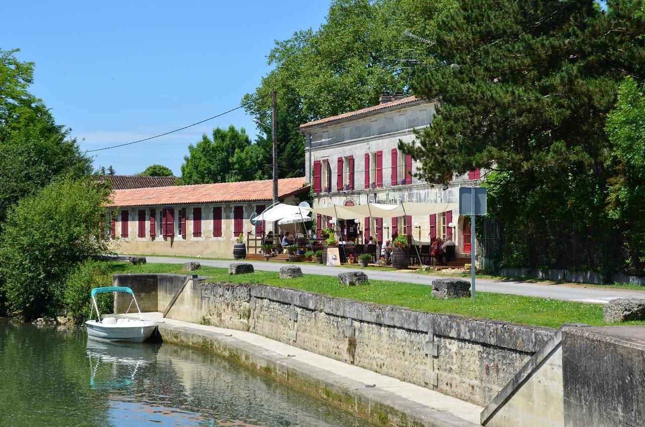La Tonnellerie Bed & Breakfast Chateauneuf-sur-Charente Exterior photo